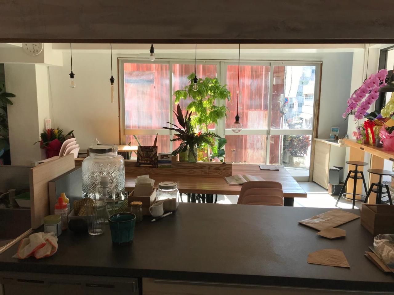 Meedafu'S Yui Hostel And Coffee โยรน ภายนอก รูปภาพ