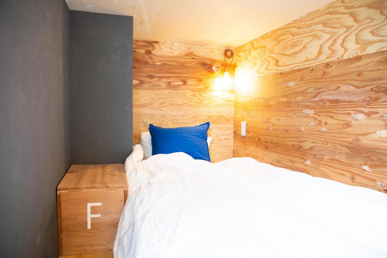 Meedafu'S Yui Hostel And Coffee โยรน ภายนอก รูปภาพ