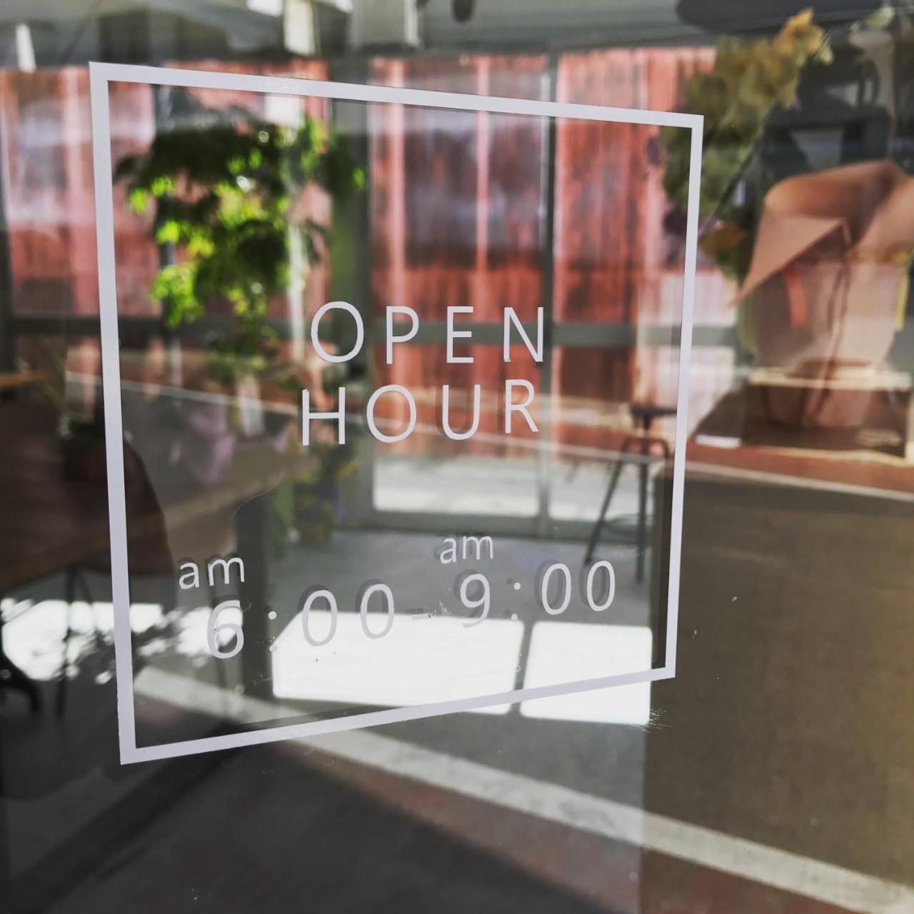 Meedafu'S Yui Hostel And Coffee โยรน ภายนอก รูปภาพ